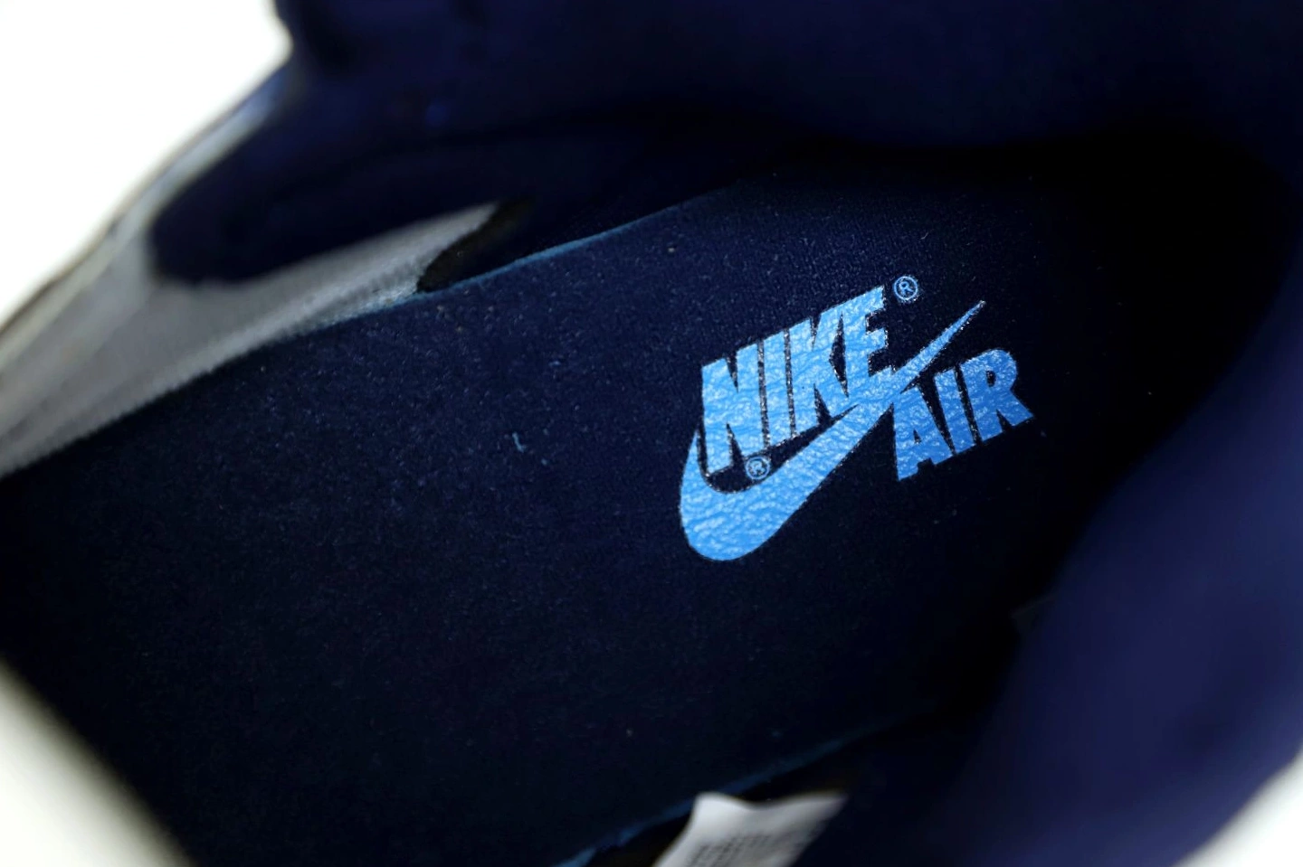 OG JORDAN 1 AIR HIGH 'OBSIDIAN' RETRO 0915